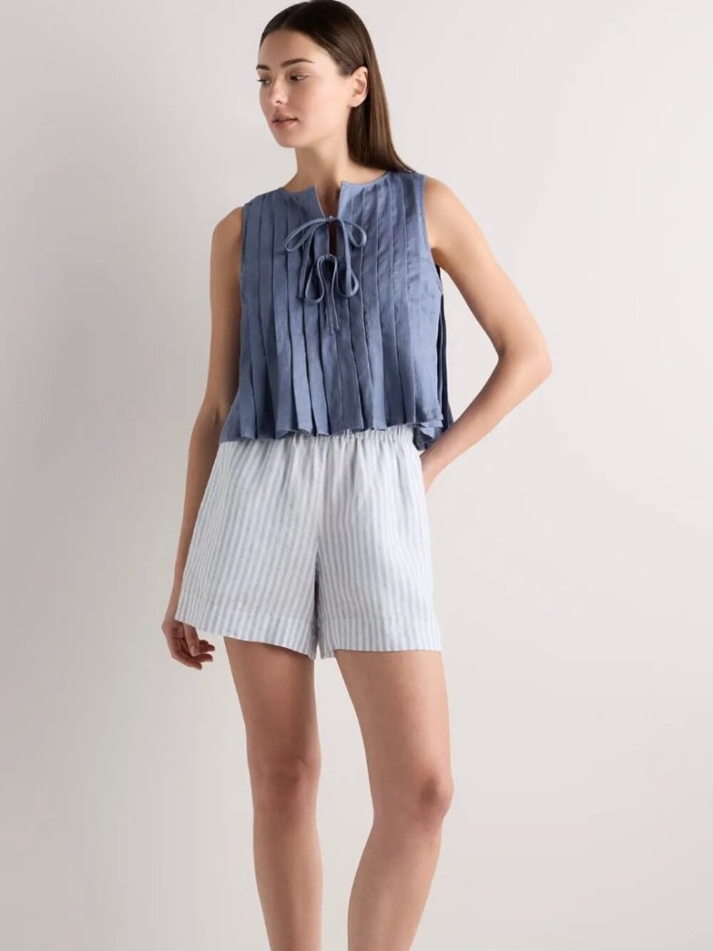 100% European Linen Pleated Tank